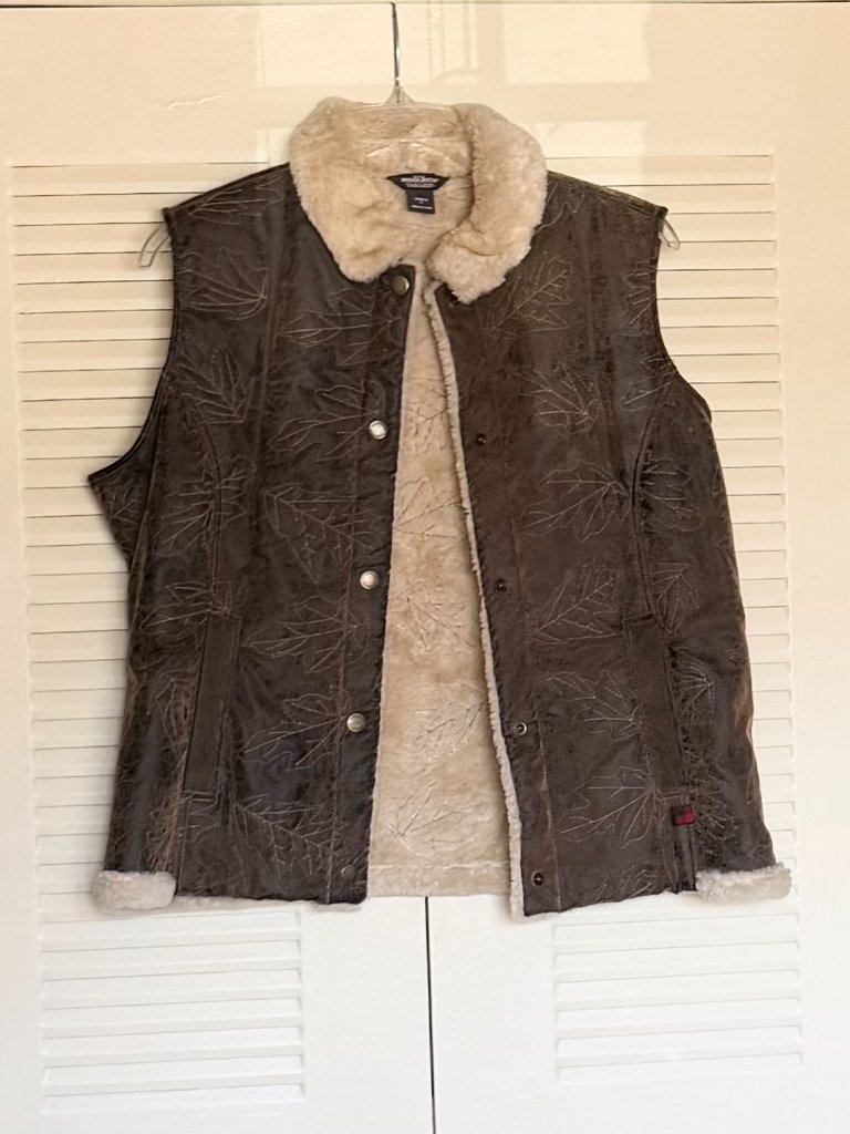 Vintage Woolrich Faux Suede Fleece-Lined Mens Vest Size Xl